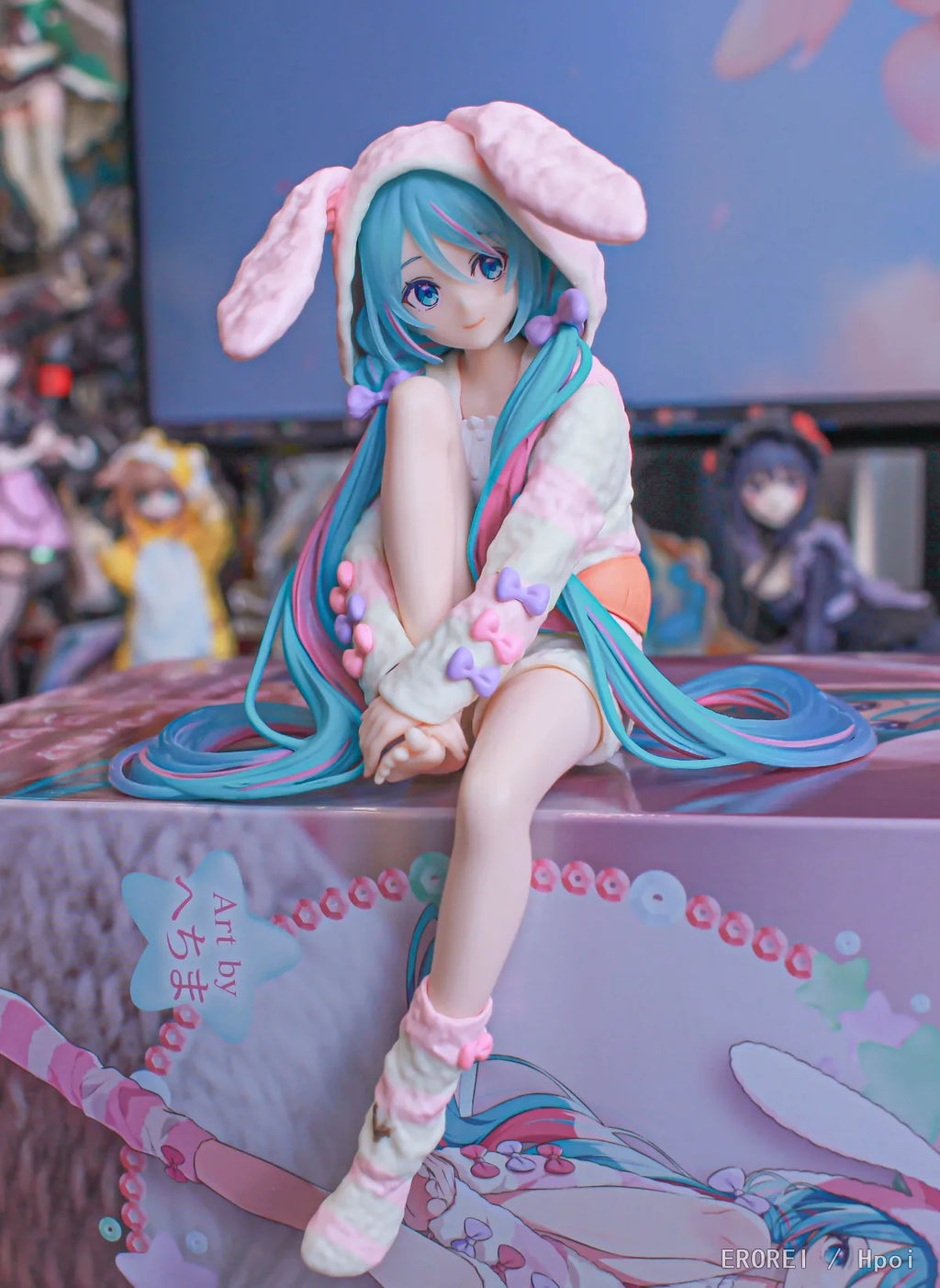 Hatsune Miku Rabbit Ear Pajamas Figure – Noodle Stopper | 15cm PVC