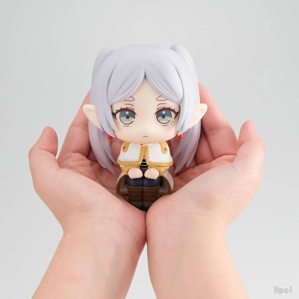 Frieren Look-Up Sitting Figure – Frieren: Beyond Journey's End | 11cm Cute Chibi