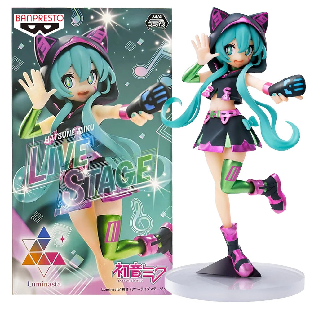 Hatsune Miku Live Stage Figure – Piapro Characters | 18cm BANDAI PVC