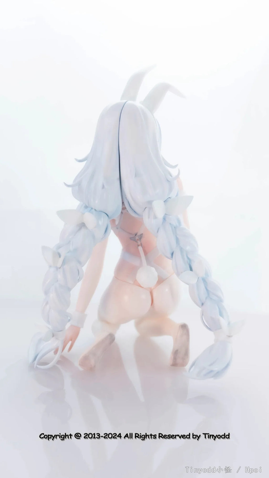 Azur Lane Le Malin Lazy White Rabbit Figure | 20CM Kneeling Dress-Up Collectible