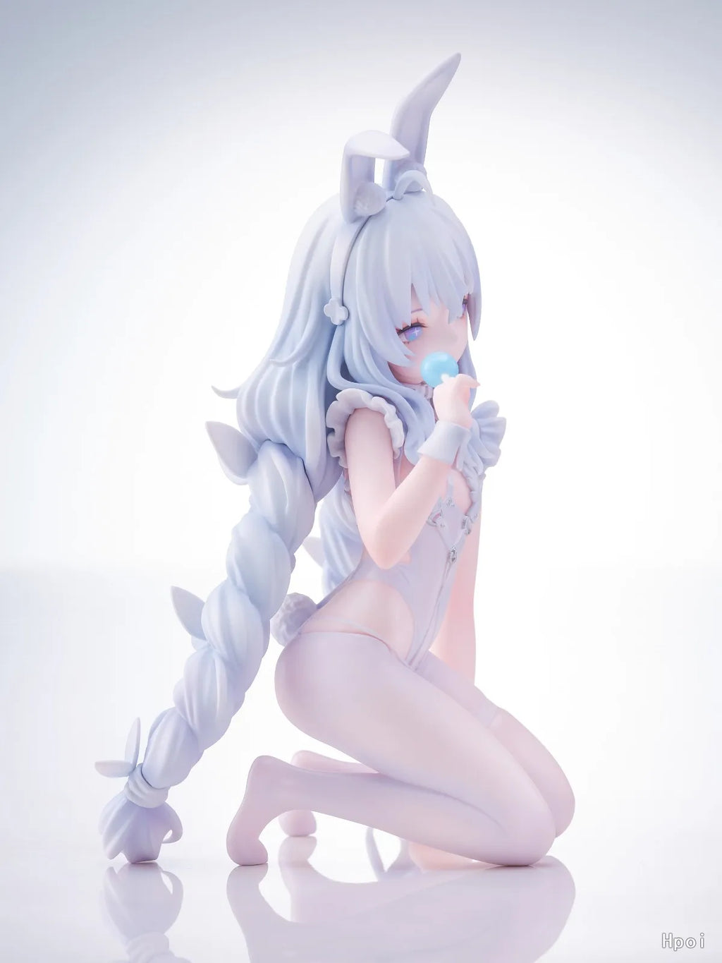 Azur Lane Le Malin Lazy White Rabbit Figure | 20CM Kneeling Dress-Up Collectible
