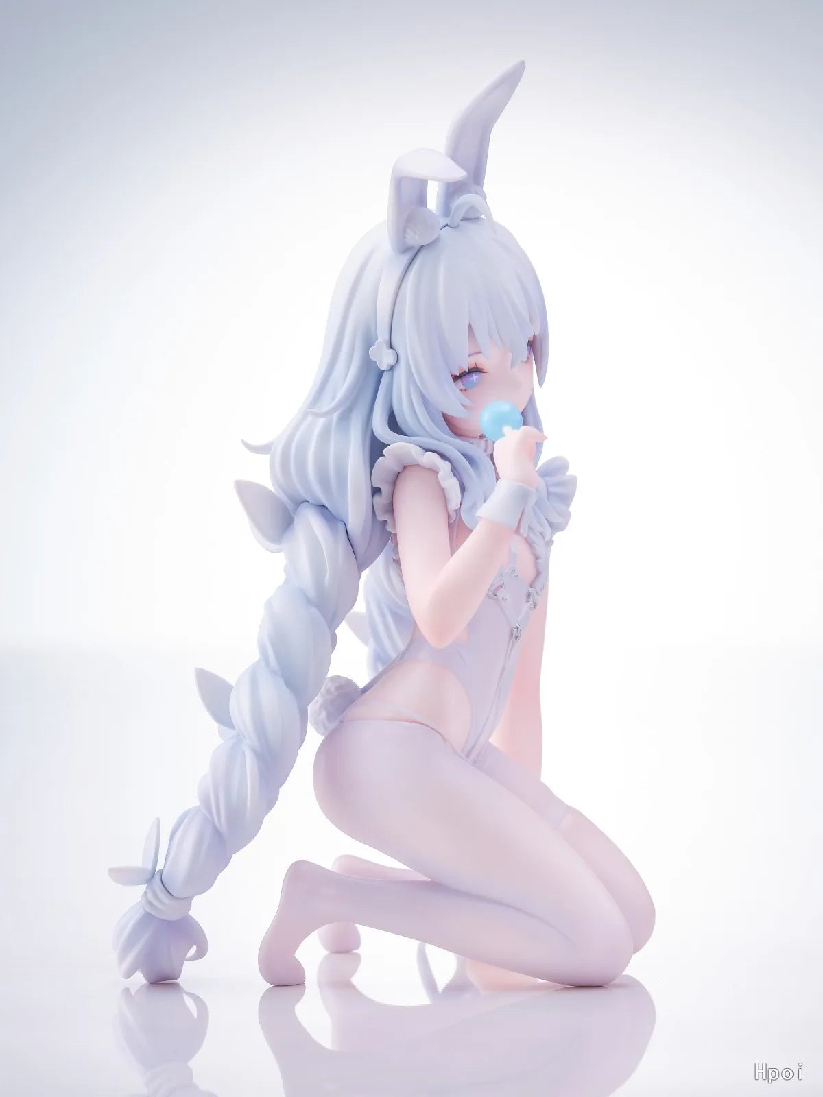 Azur Lane Le Malin Lazy White Rabbit Figure | 20CM Kneeling Dress-Up Collectible